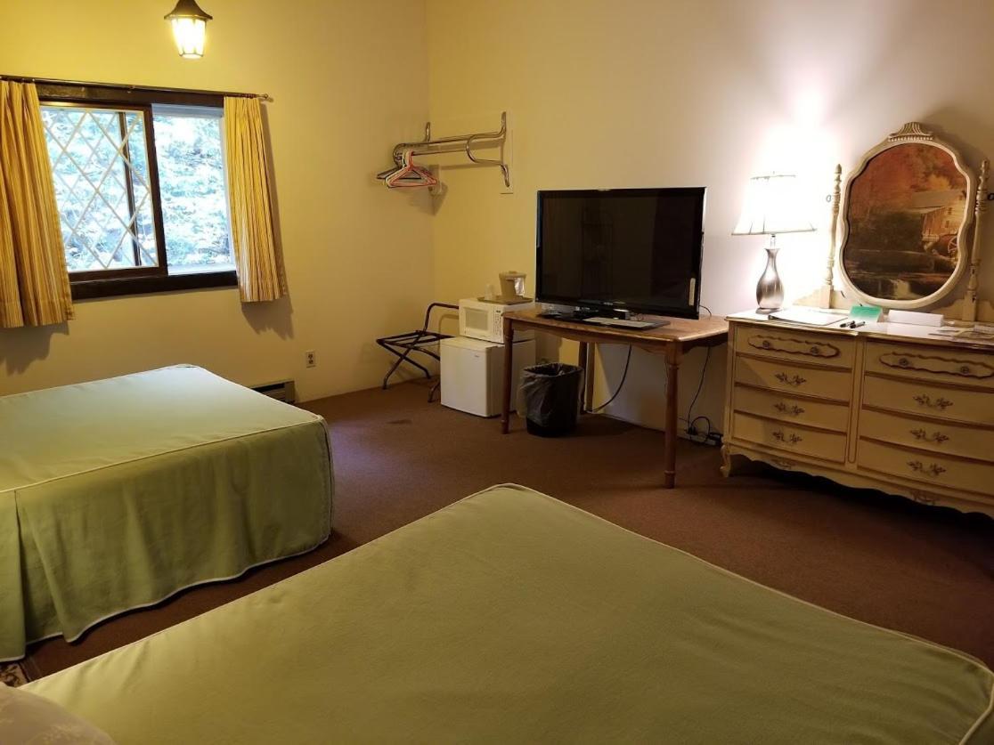 Kancamagus Swift River Inn 奥尔巴尼 客房 照片