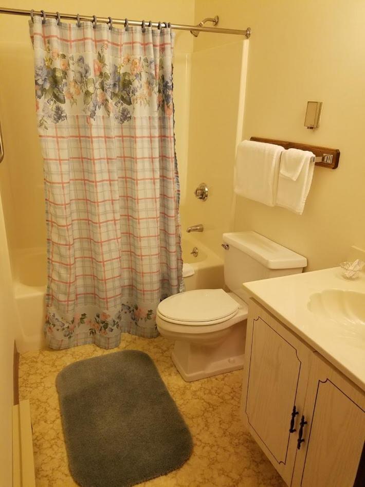 Kancamagus Swift River Inn 奥尔巴尼 客房 照片